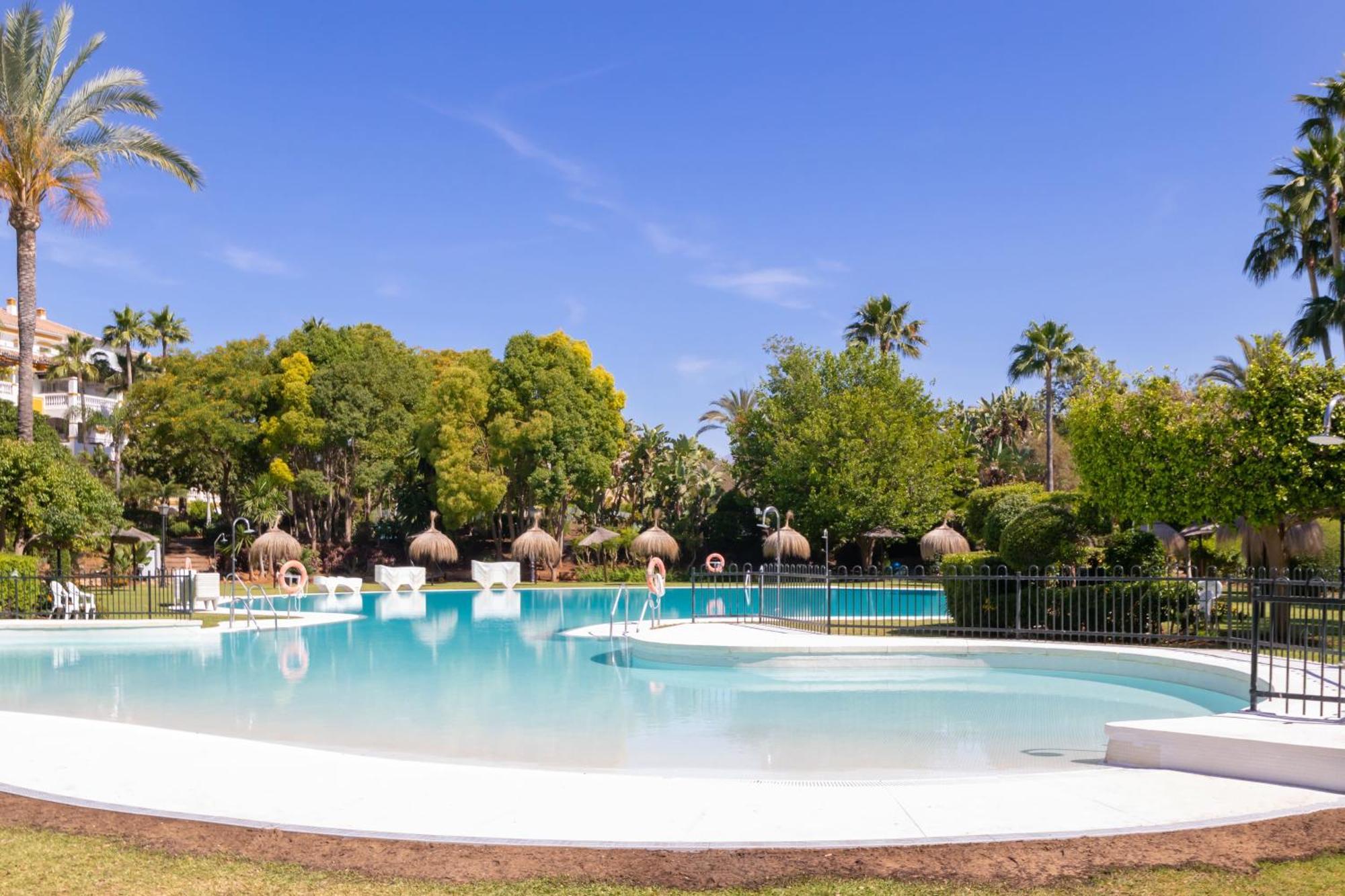 Dama De Noche Ll - Puerto Banus Appartement
