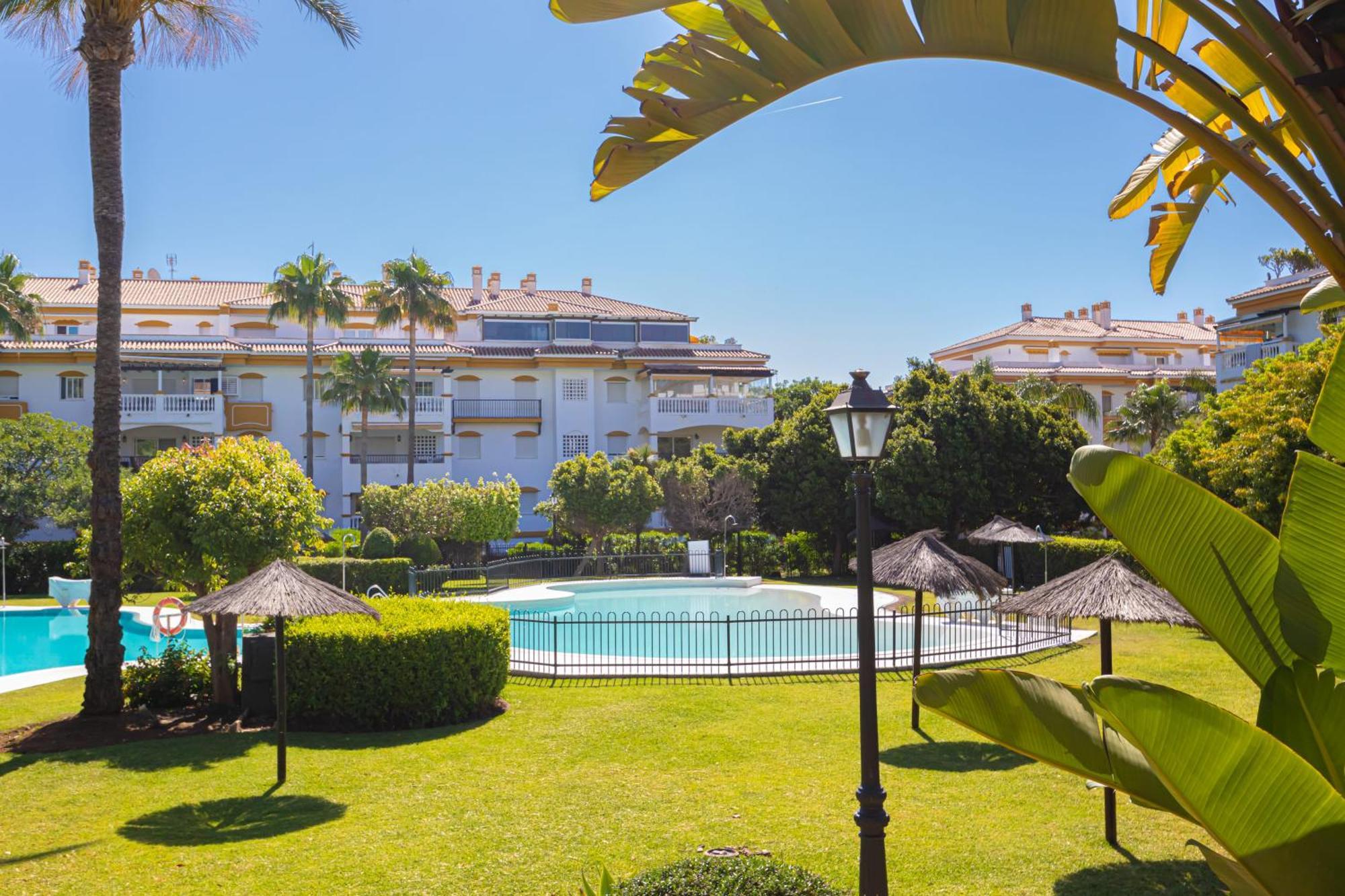 Dama De Noche Ll - Puerto Banus Appartement